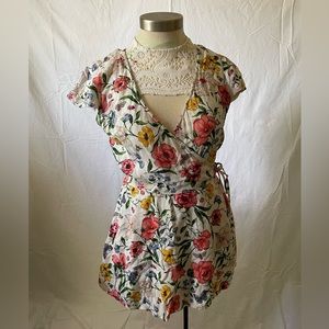 Hollister romper, size medium, floral, wrap front